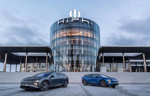 鳳凰衛視獨家探訪華人運通 揭秘5G智能汽車背后的未來出行圖景